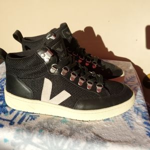 Veja sneakers